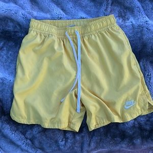 Mens small Nike shorts
